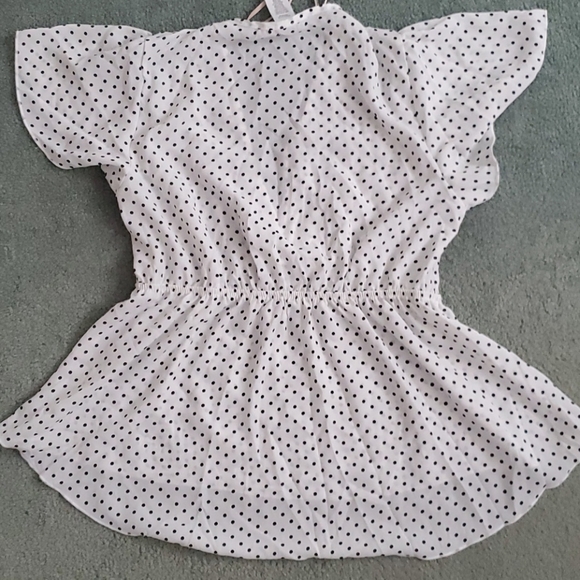 Top - Picture 2 of 6